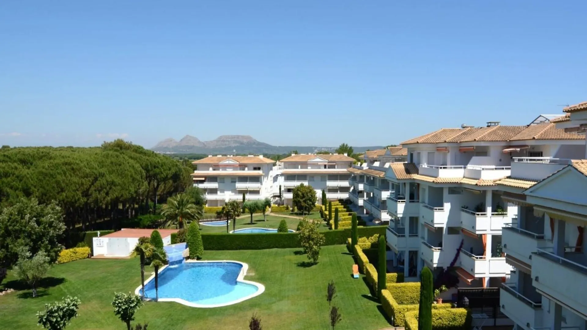 Green Mar F 205 Pals Spain
